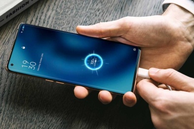 Anh: Phát triển công nghệ sạc nhanh giá rẻ