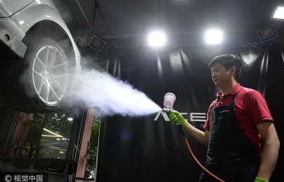Cận cảnh dịch vụ rửa xe cho đại gia, kiếm 3 tỷ/năm
