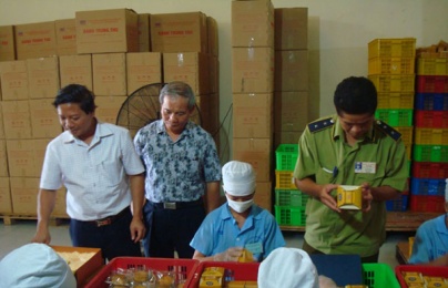 Hòa Bình: Tăng cường kiểm tra an toàn thực phẩm dịp Tết Trung thu
