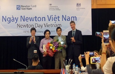 Hai tiến sĩ của Việt Nam đã được trao giải thưởng Newton trị giá 200.000 bảng Anh