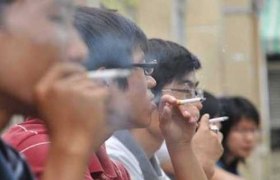 Mỗi năm người Việt Nam chi 31.000 tỷ đồng mua thuốc lá
