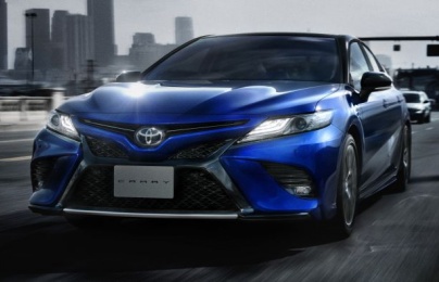 Toyota Camry Sport ‘đẹp long lanh’ trình làng, giá 775 triệu đồng