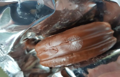 Khách hàng ‘tố’ bánh Choco-pie Orion Dark bị nấm mốc dù còn hạn sử dụng gần 1 năm