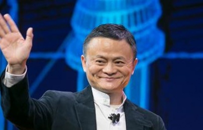 Jack Ma khuyên giới doanh nhân 'không nên học để thành công'