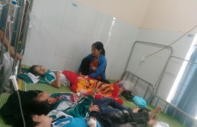 Tin mới nhất vụ hàng chục học sinh nhập viện sau khi uống sữa đậu nành Vinasoy