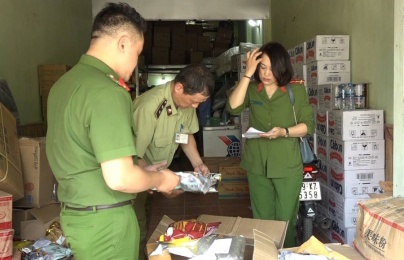 Kiểm tra một số cửa hàng trà sữa nghi sử dụng nguyên liệu trôi nổi