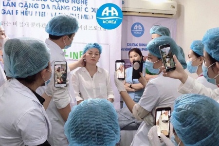Đào tạo ‘siêu ngắn’, Viện thẩm mỹ AHA KOREA quảng cáo cấp chứng chỉ quốc tế?