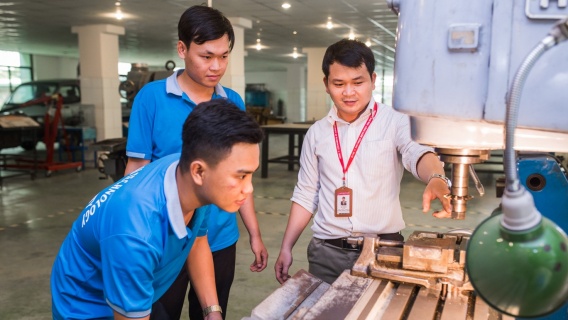 Đổi mới và hấp thụ công nghệ - động lực chính thúc đẩy tăng trưởng