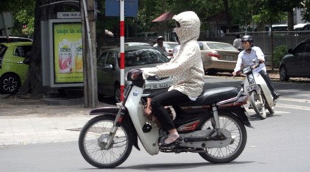 Hôm nay nắng nóng tăng lên 38-39 độ C