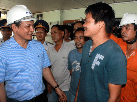 Những ngày kinh hoàng gặp cướp biển của tàu Sunsire 689