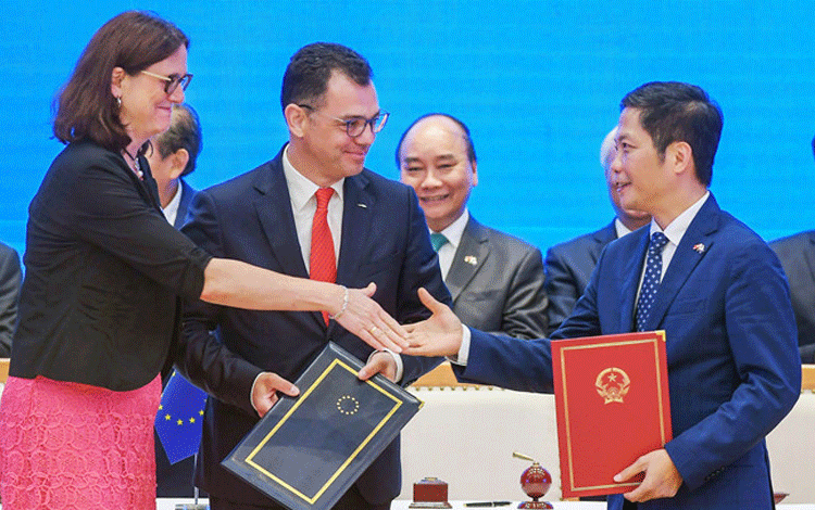 Việt Nam và EU chính thức ký kết Hiệp định thương mại tự do