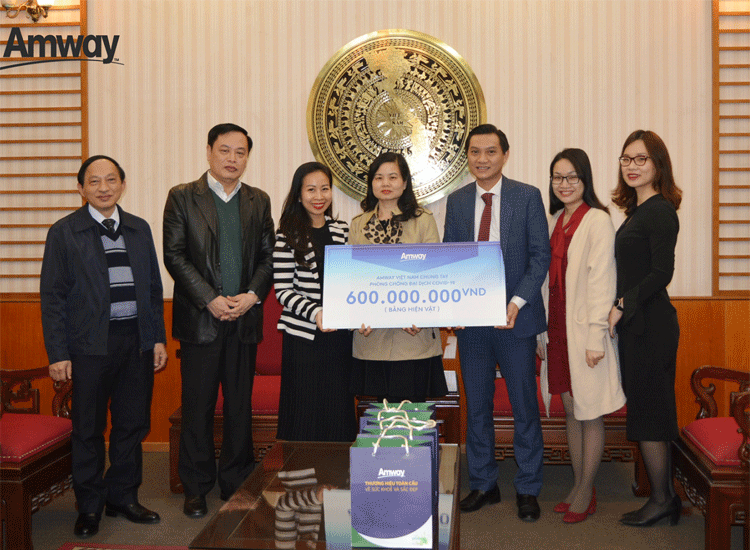 Trao tặng tỉnh Lạng Sơn 600 triệu đồng sản phẩm Amway phòng dịch COVID 19