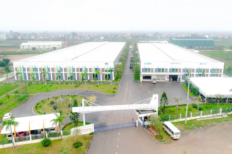 Standard Chartered cung cấp tín dụng 40 tỷ đồng cho sản xuất khẩu trang y tế