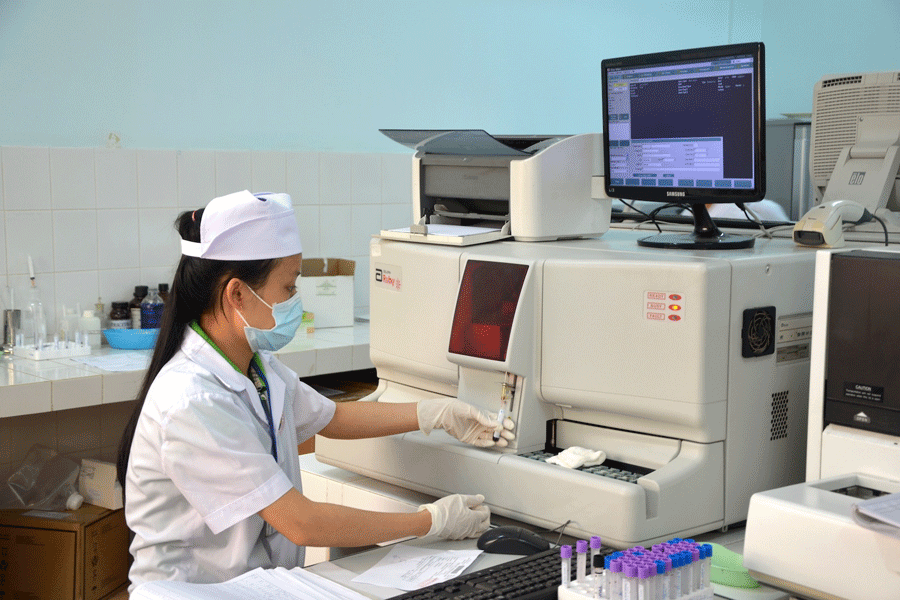 Xây dựng, ban hành tiêu chuẩn quốc gia về trang thiết bị y tế