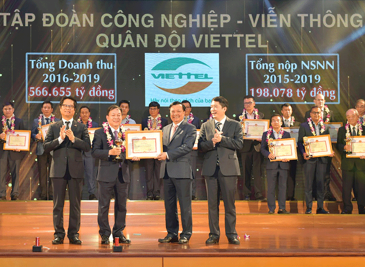 Viettel- Một trong những doanh nghiệp nộp thuế lớn nhất trong 30 năm