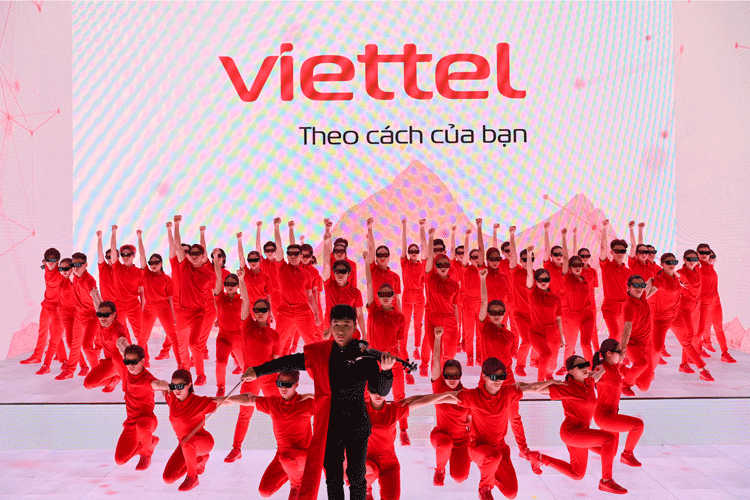 Viettel công bố nhận diện thương hiệu mới với sứ mệnh kiến tạo xã hội số