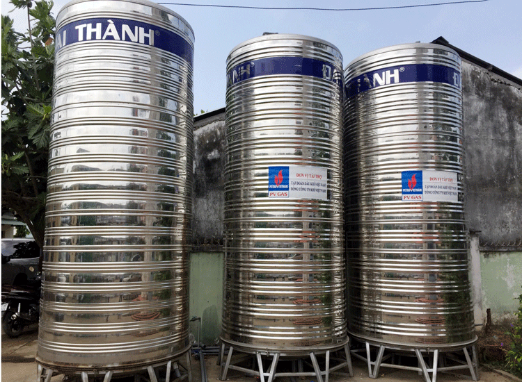 PV GAS trao tặng thêm 2 hệ thống lọc nước ngọt để Bến Tre ứng phó với tình trạng hạn mặn