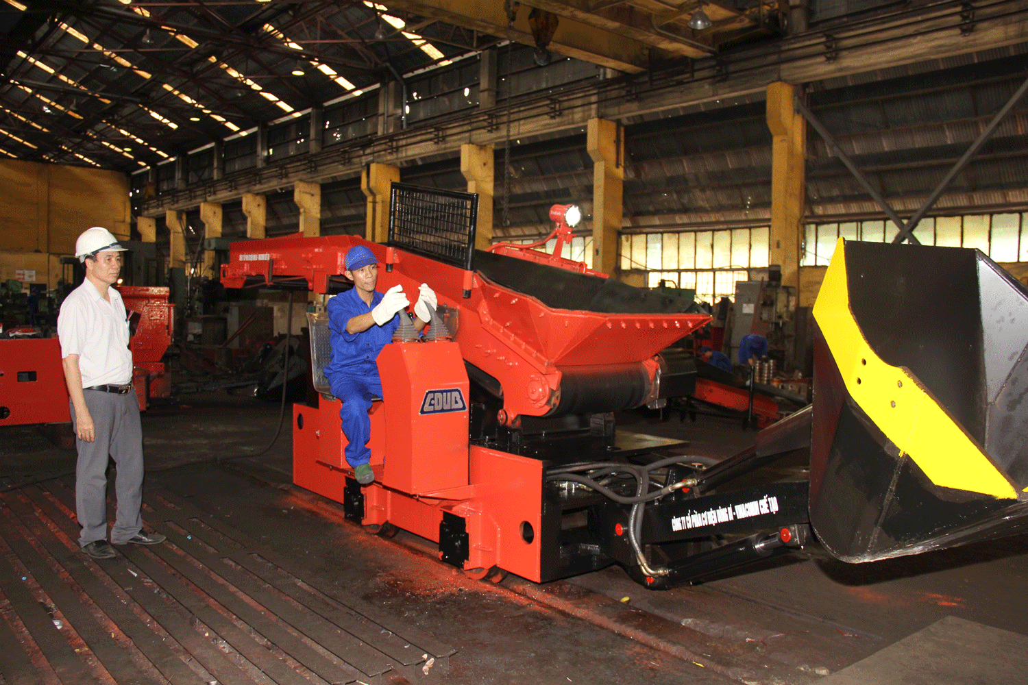 Kết hợp tiêu chuẩn ISO 14001, ISO 45001 và công cụ 5S: Hướng đi bền vững từ Chương trình 1322