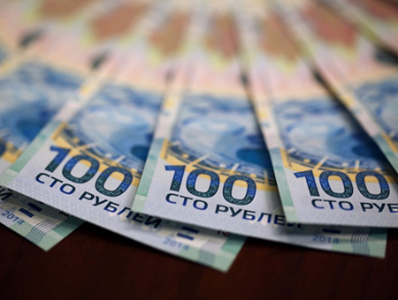 Đồng rúp của Nga chạm mức thấp kỷ lục
