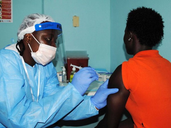 Các nhà khoa học tìm ra 'gót chân Asin' của virus Ebola
