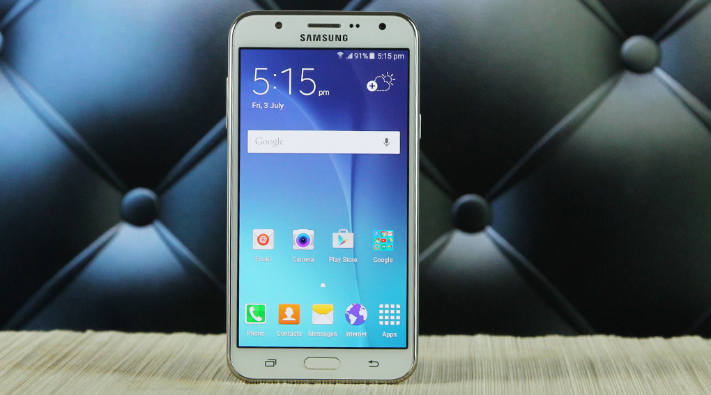 Samsung Galaxy J7 sử dụng vi xử lý tại gia Exynos 7580