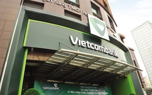 vietcombank-tra-co-tuc-ty-le-8-bang-tien-mat-du-chi-gan-3000-ty-dong