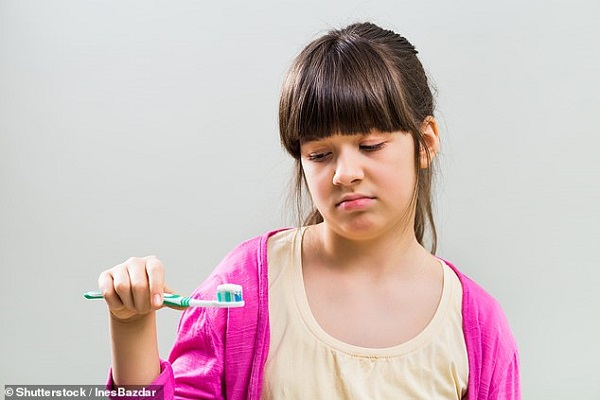 Trẻ em không chịu đánh răng có thể có nguy cơ mắc bệnh tim