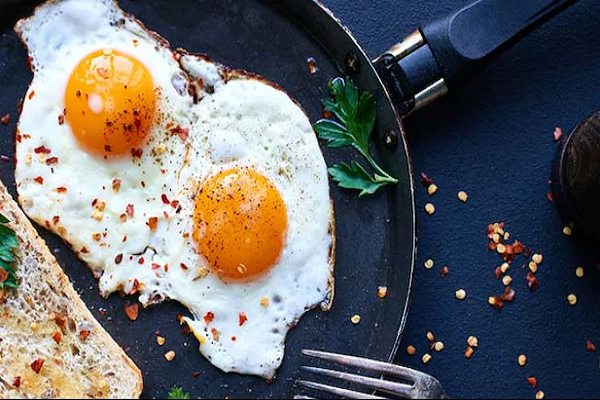 Ăn 2 quả trứng mỗi ngày sẽ làm tăng nguy cơ tử vong