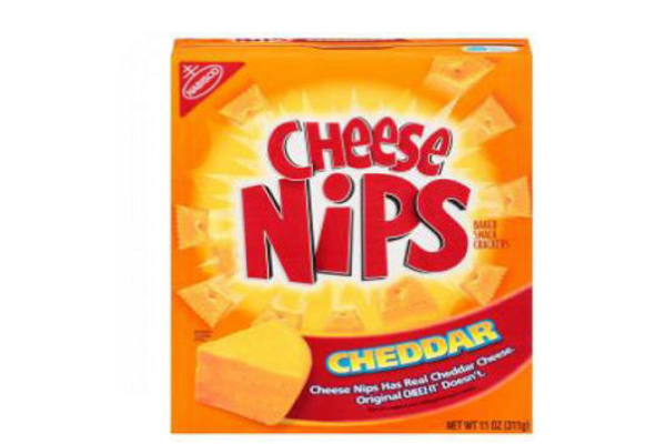 Bánh quy Cheese Nips bị thu hồi vì có chứa nhựa
