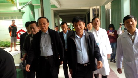 Sáng nay, ông Tô Huy Rửa đã tới thăm bệnh viện thăm hỏi tình hình ông Nguyễn Bá Thanh 