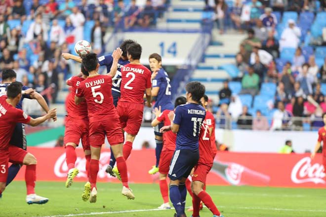 Công nghệ VAR 'cứu' tuyển Việt Nam khỏi bàn thua oan tại tứ kết Asian Cup 2019 như thế nào?