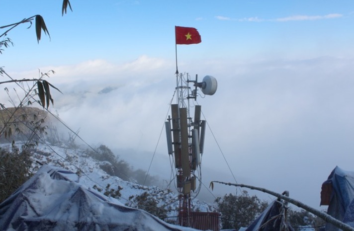 đỉnh núi fansipan có sóng điện thoại