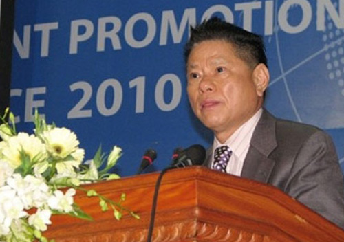 Ông Hoàng Kiều tại Hội nghị xúc tiền đầu tư tỉnh Tiền Giang 2010.