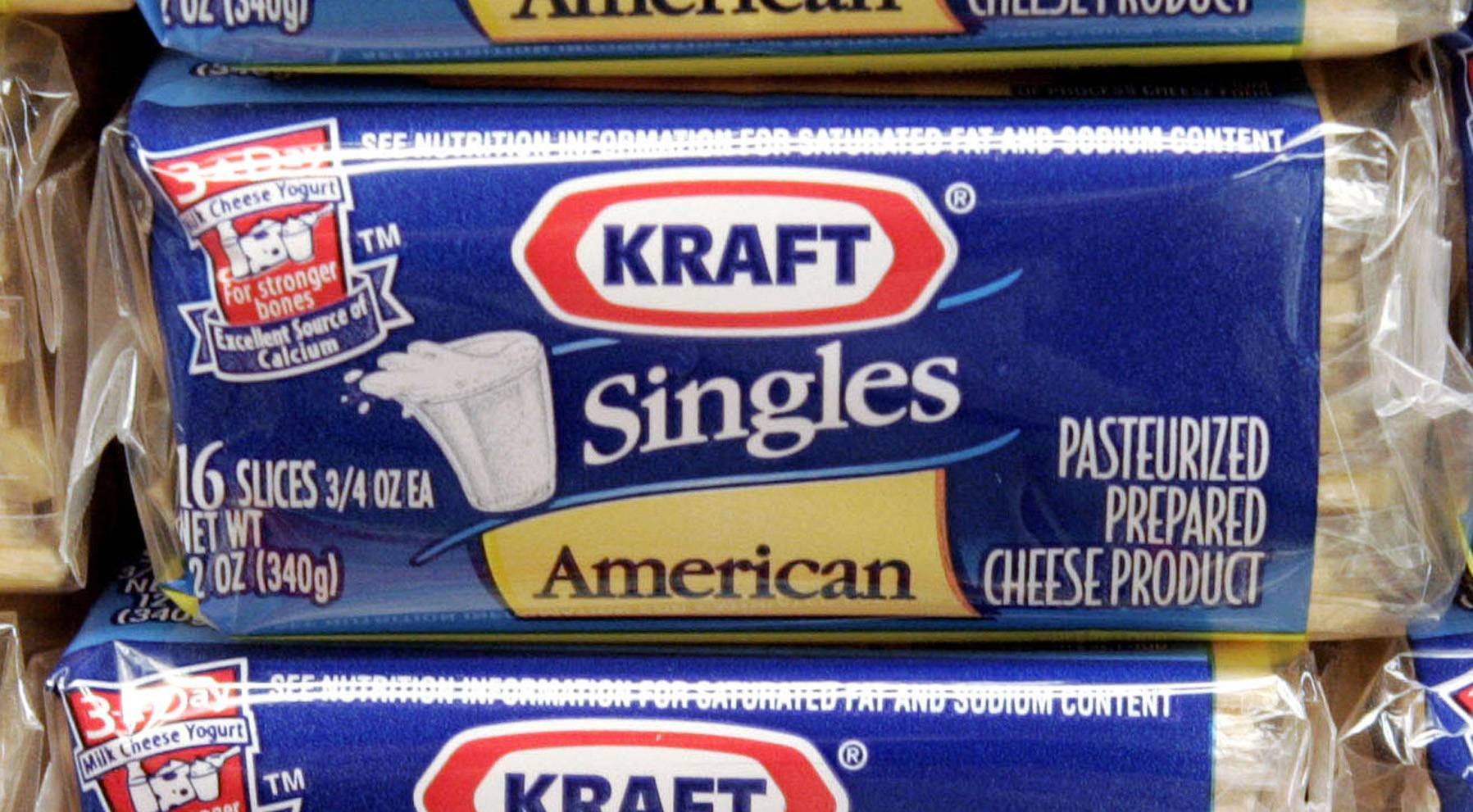 Pho mát Kraft lát hỏng bị thu hồi