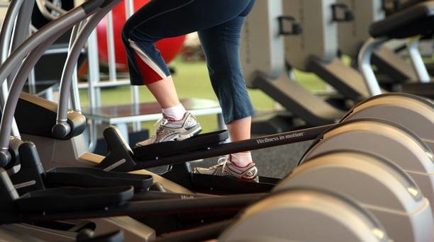 Tập thể dục thường xuyên phòng tránh các thói quen xấu có hại cho sức khỏe