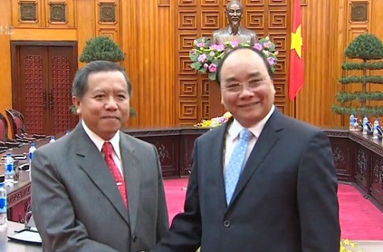 Phó Thủ tướng Nguyễn Xuân Phúc trong buổi tiếp Bộ trưởng Bộ KH&CN Lào