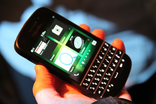 Smartphone giá rẻ BlackBerry- một siêu phẩm độc, lạ