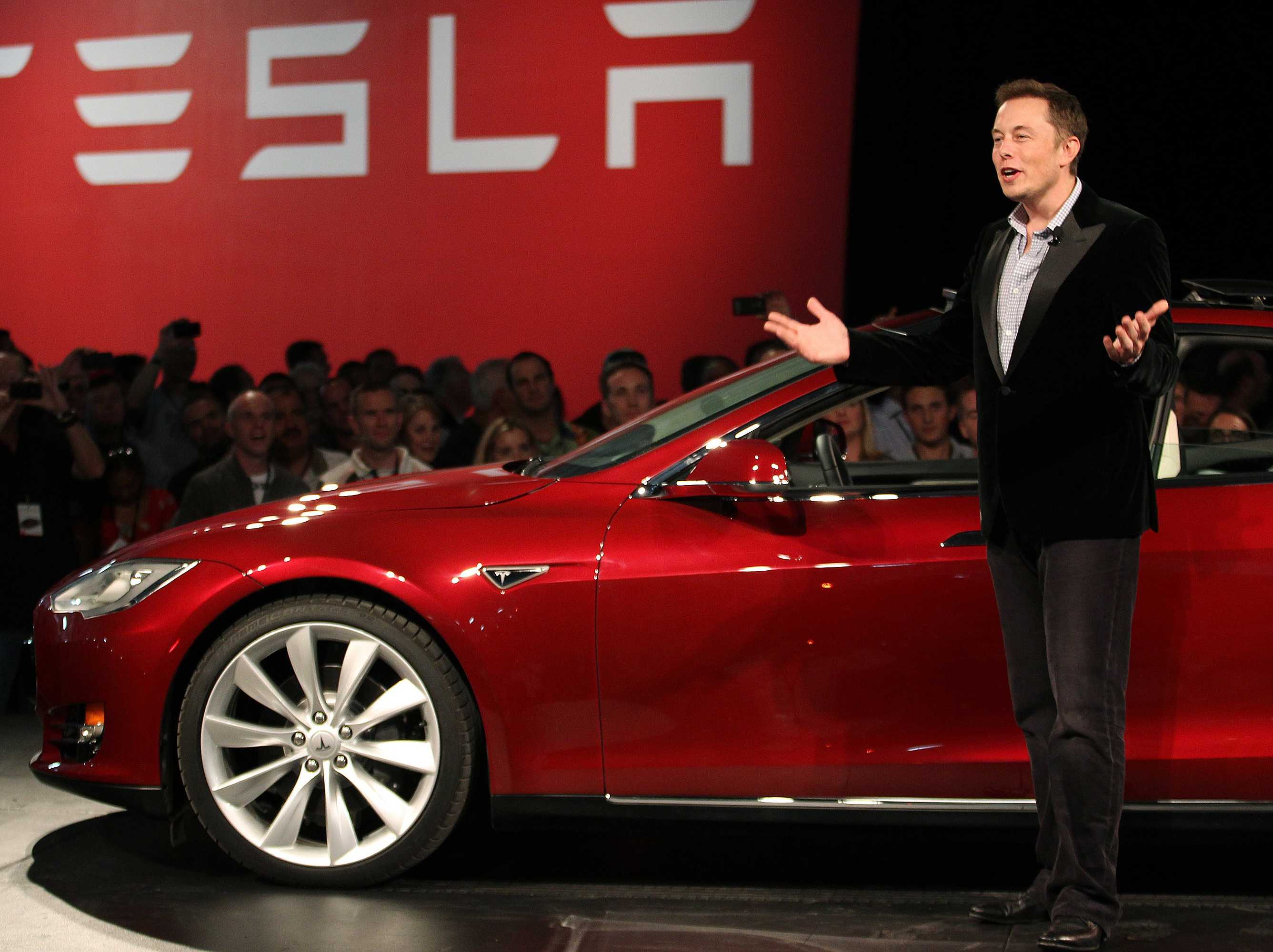 Elon Musk - CEO tài năng của Tesla Motors 