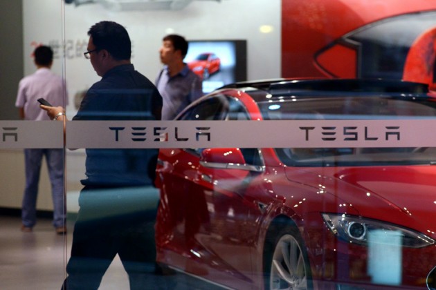 Tesla Motors vừa xác lập kỷ lục mới về doanh số bán xe điện trong quý đầu năm 2015