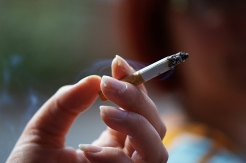 Thuốc cai nghiện thuốc lá có nhiều tác dụng phụ, theo FDA cảnh báo