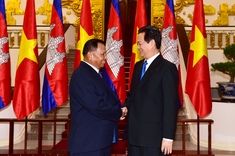 Thủ tướng Nguyễn Tấn Dũng đã hội kiến Chủ tịch Thượng viện Vương quốc Campuchia Say Chhum 