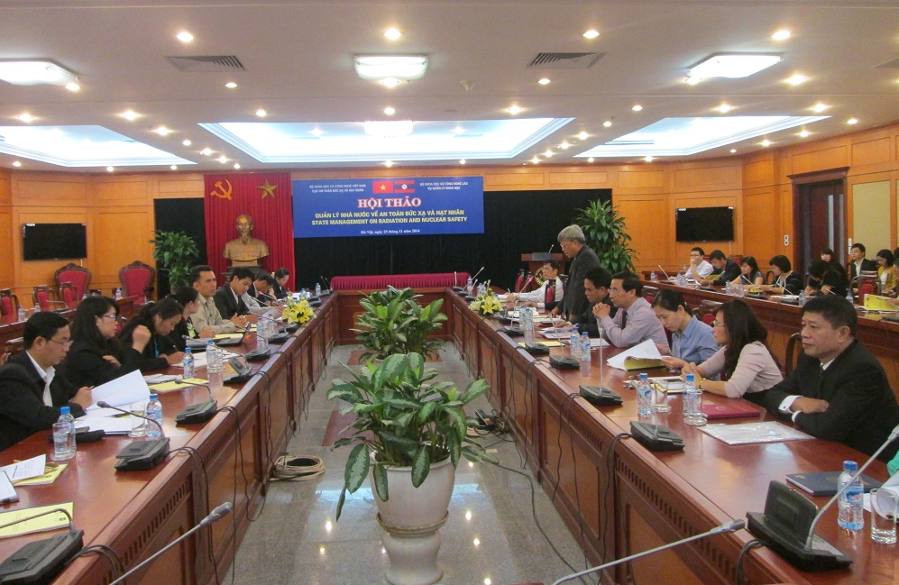 Thúc đẩy hợp tác Việt Lào về an toàn bức xạ, hạt nhân