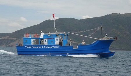 Câu cá ngừ đại dương công nghệ Nhật Bản cho năng suất lớn