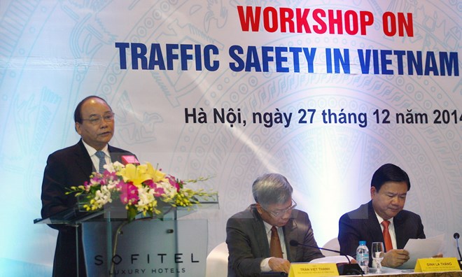 Phó thủ tướng Nguyễn Xuân Phúc chỉ đạo đẩy mạnh ứng dụng KH&CN góp phần làm giảm tai nạn giao thông