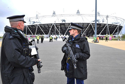 Lo ngại tấn công khủng bố, cảnh soát Anh ở tình trạng báo động gần mức cao nhất