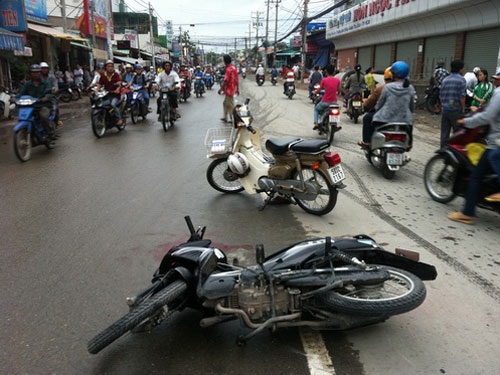 Cơ quan điều tra quyết định khởi tố vụ án nữ sinh chở 3 gây tai nạn giao thông chết người ở Tuy Hòa, Phú Yên
