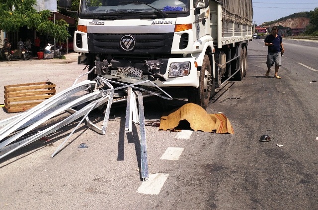 Hiện trường vụ tai nạn giao thông hy hữu khiến một người tử vong ở Thanh Hóa