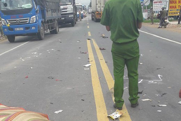 Hiện trường vụ tai nạn giao thông kinh hoàng khiến anh Nguyễn Văn Bình tử vong