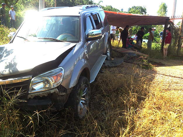 Hiện trường vụ tai nạn giao thông khiến nạn nhân đi trên xe máy tử vong tại chỗ