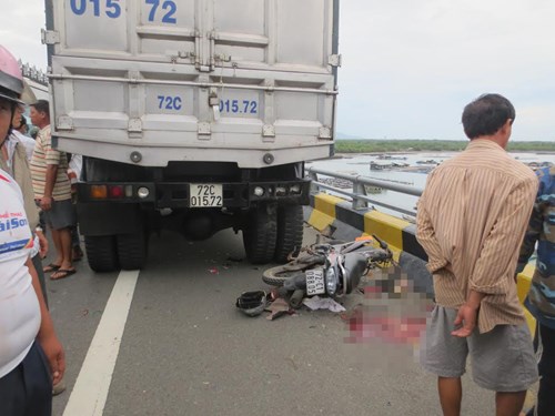 Hiện trường vụ tai nạn giao thông khiến 1 người tử vong tại chỗ ở Bà Rịa Vũng Tàu